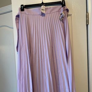 Brand NWT Ann Taylor Midi Skirt in lavender. Perfect for Spring!